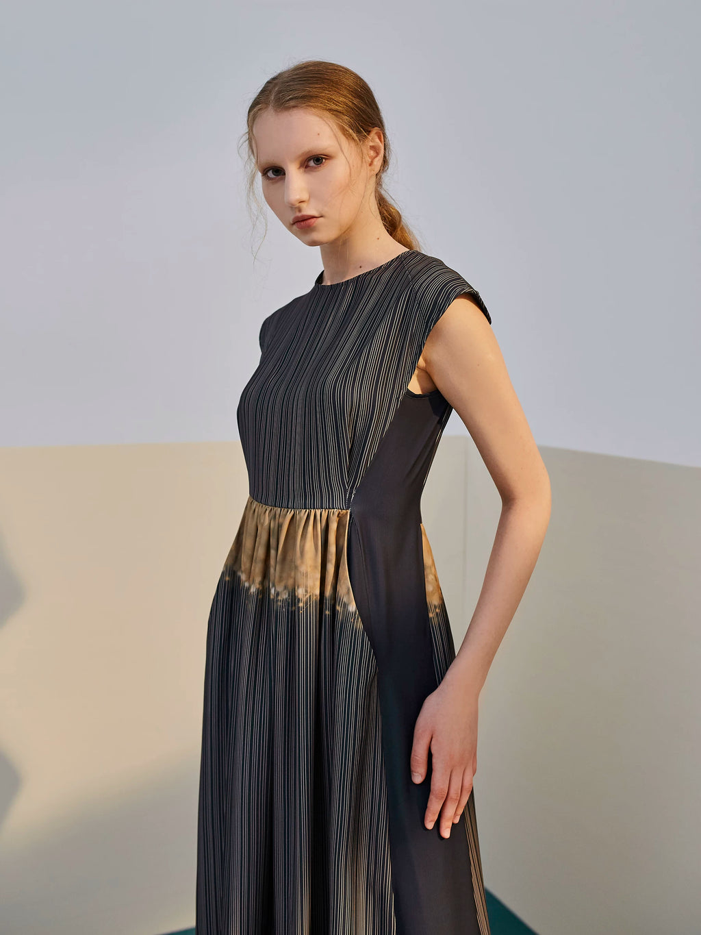 Women's Summer New Sleeveless Elegant Long Dress Striped Print Dress