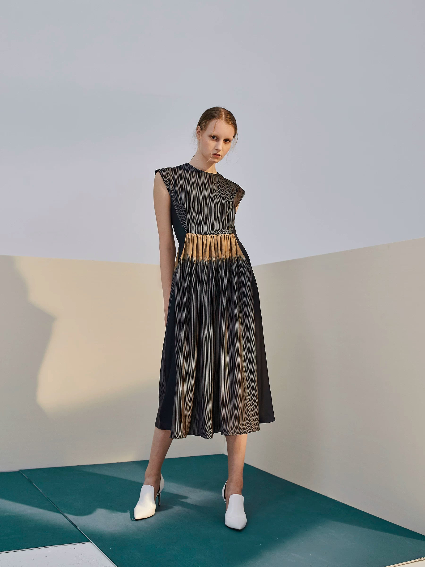 Women's Summer New Sleeveless Elegant Long Dress Striped Print Dress