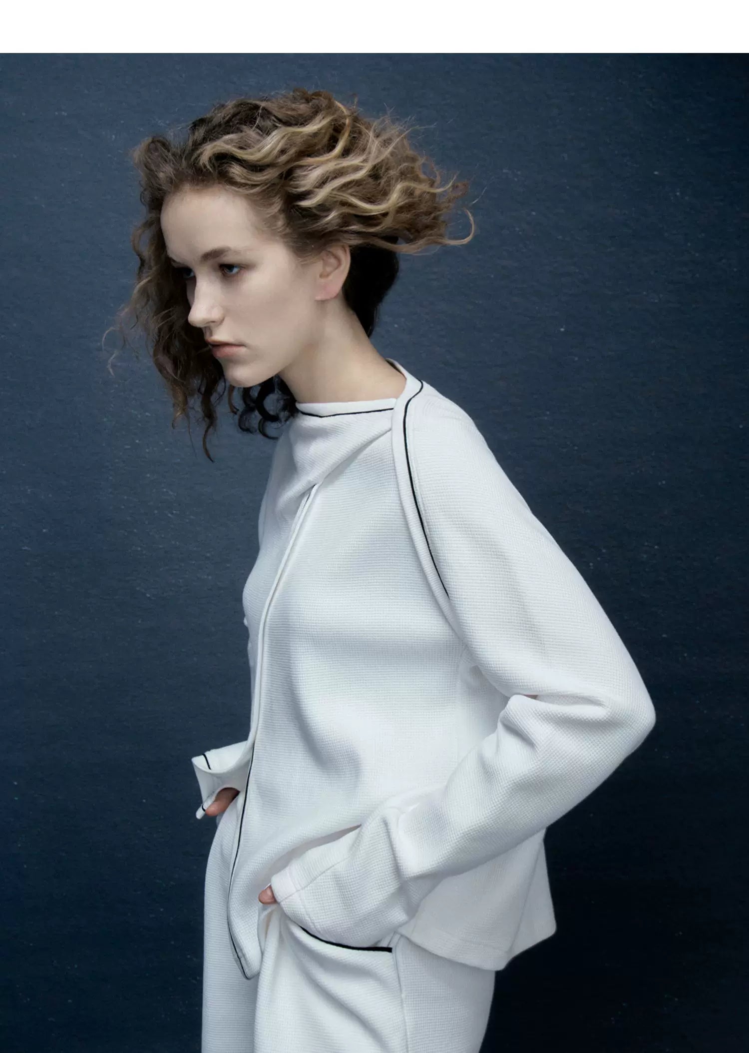 Boat Neck Irregular White Sweatshirt Knit Top