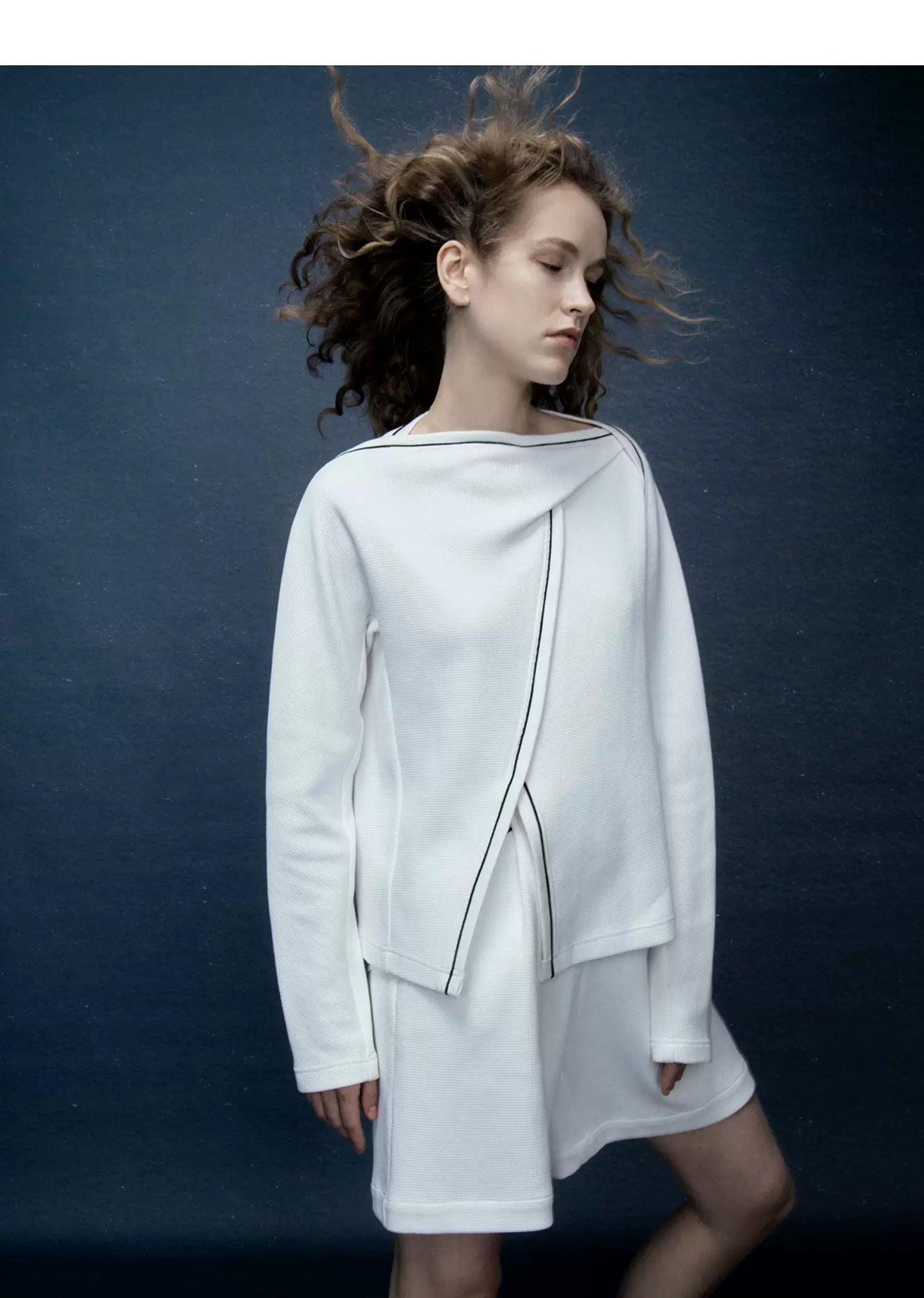 Boat Neck Irregular White Sweatshirt Knit Top