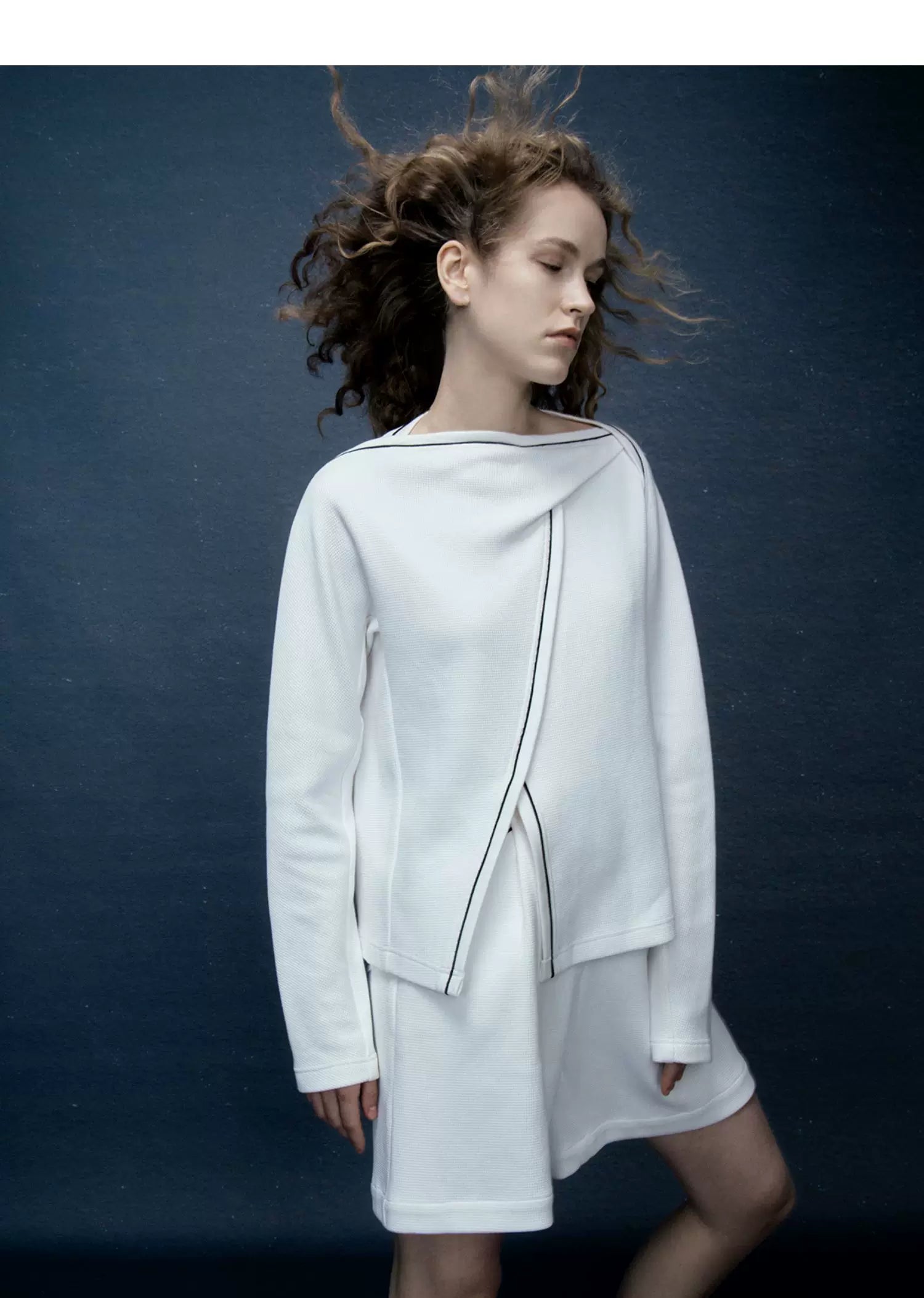 Boat Neck Irregular White Sweatshirt Knit Top