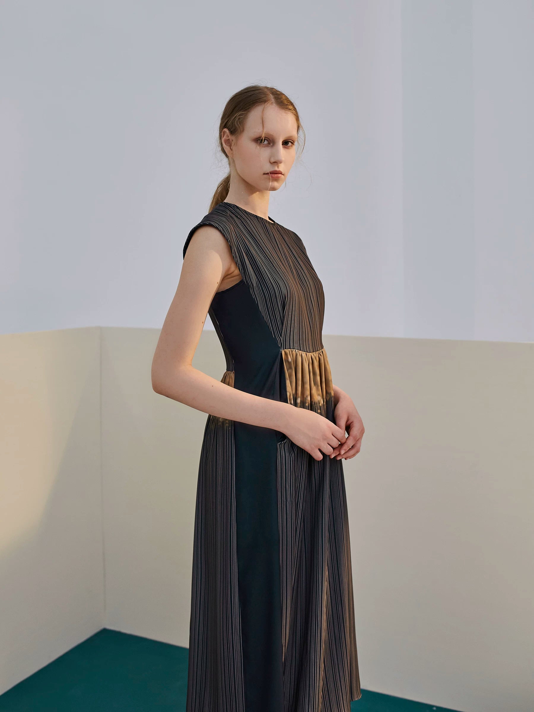 Women's Summer New Sleeveless Elegant Long Dress Striped Print Dress