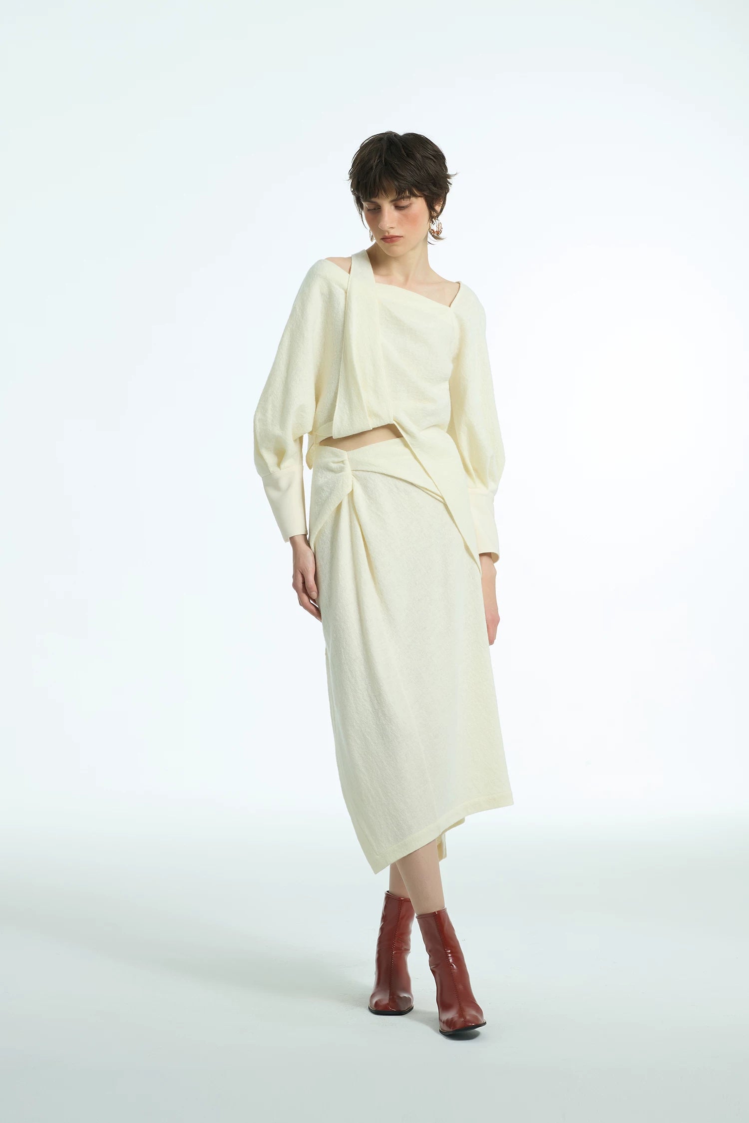 Women's Versatile Wool Skirt with Feminine Charm Asymmetrical Skirt