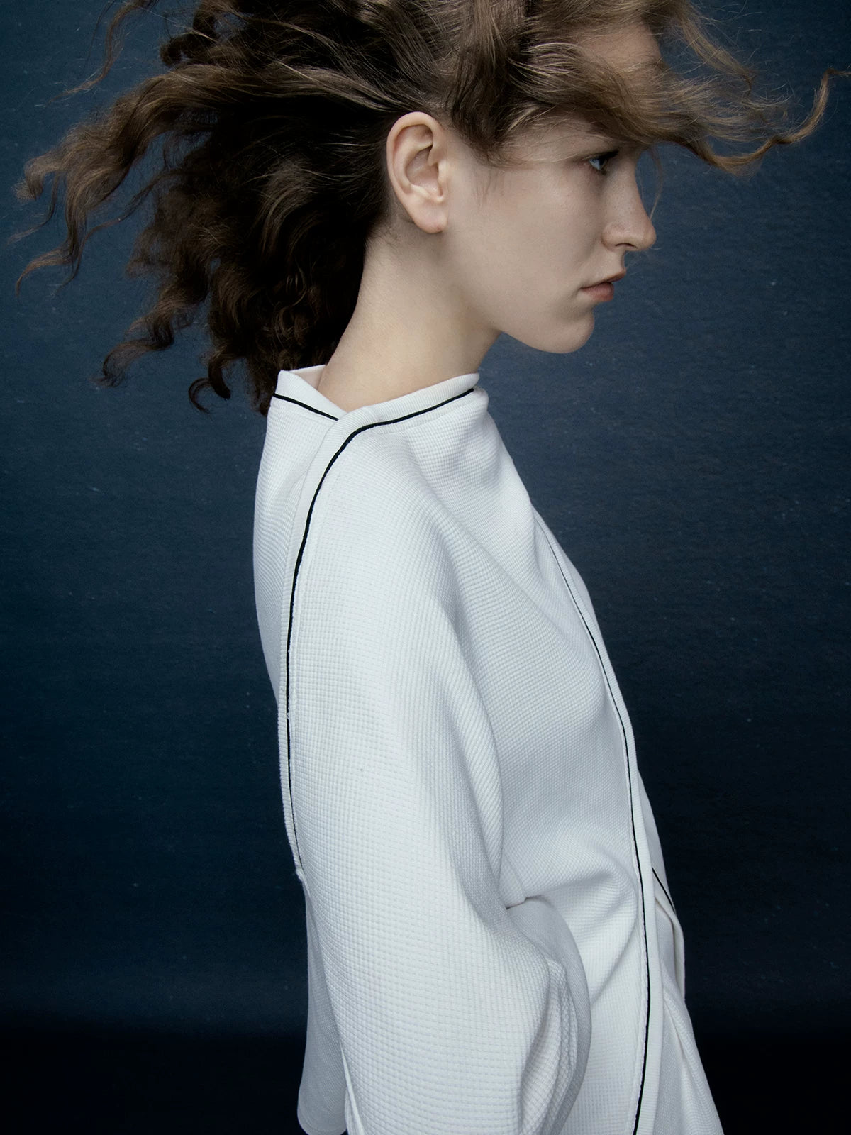 Boat Neck Irregular White Sweatshirt Knit Top